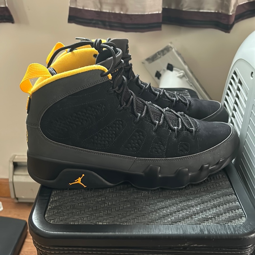 Jordan 9 Retro - Picture 4 of 4